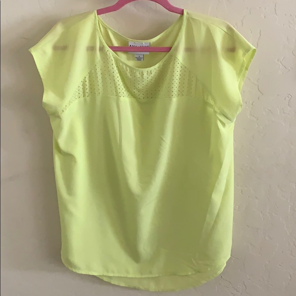 Women Top
